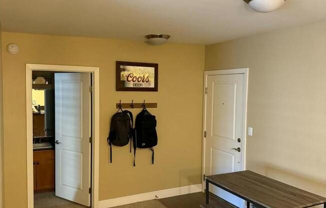 1 bed, 1 bath, 663 sqft, $3,000, Unit 556