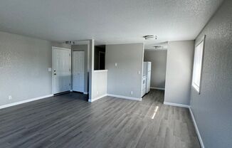 2 beds, 1 bath, 852 sqft, $1,250, Unit 926