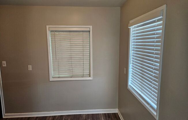 **.5218-5224 Imperial Ave.