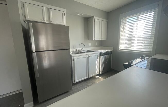1 bed, 1 bath, 631 sqft, $1,000, Unit 1503-16