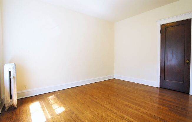 2823 Logan LLC