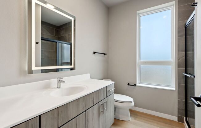 2 beds, 2 baths, 1,225 sqft, $2,520, Unit 5604-201