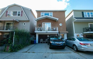 403 MANILA AVE