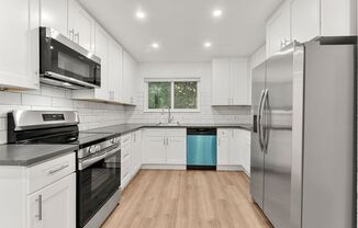 Apartment in San Carlos Creek-Side Views Available for Lease!