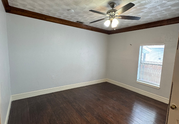 5639 SANTA FE AVE