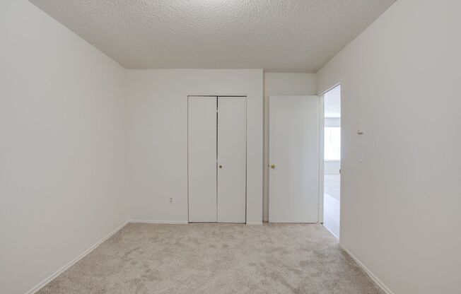 2 beds, 2 baths, 1,092 sqft, $1,875, Unit 47