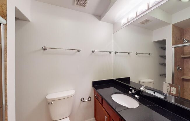 2 beds, 2 baths, $2,215, Unit B2