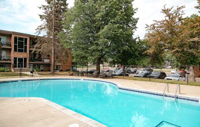 Garden Grove Apartments New Brighton, MN Pool