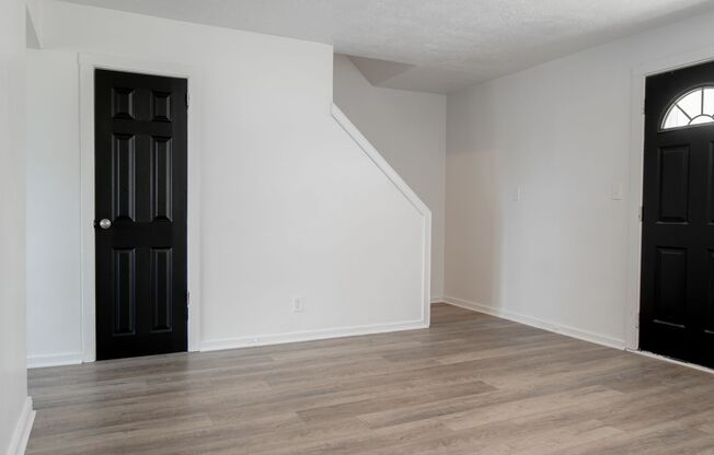 3 beds, 1 bath, $1,000, Unit MHH-58B