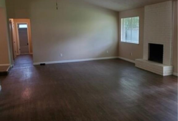 4414 MONTEITH DR