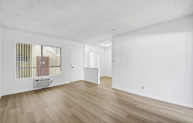 350 S Sierra Madre Blvd