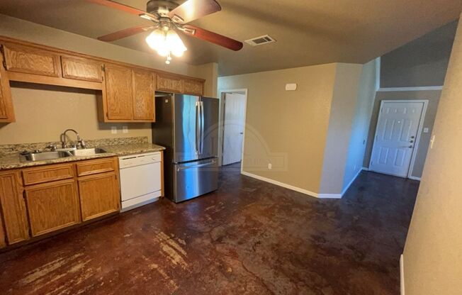 3 beds, 2 baths, 1,152 sqft, $1,250, Unit 1808 Aztec Trace Unit B