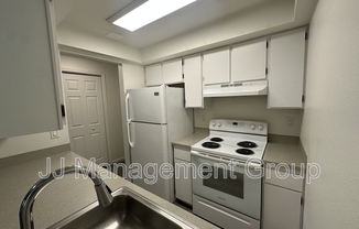 3414 S Grand Blvd