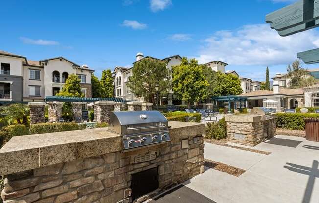 Barbeque Pavilion at Victoria Arbors Apartment Homes