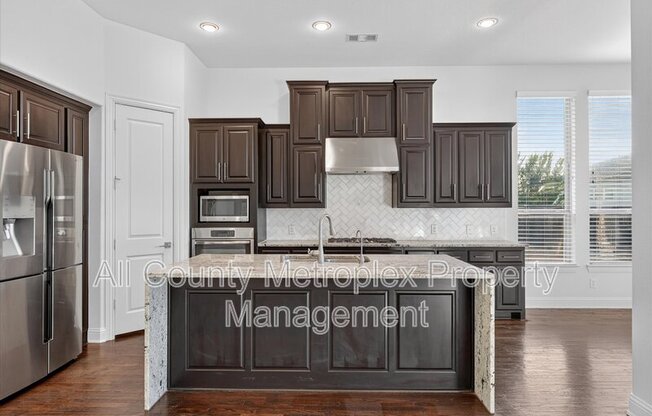 7220 NOTRE DAME DR