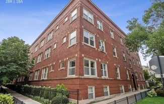 1407 W WINONA