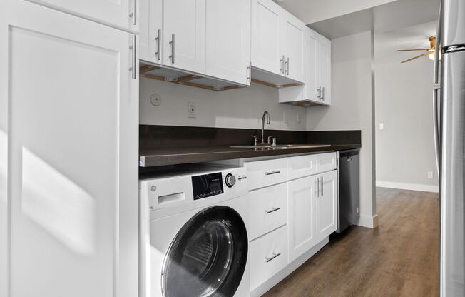 Washer and Dryer at The Reserve at Warner Center, California, 91367