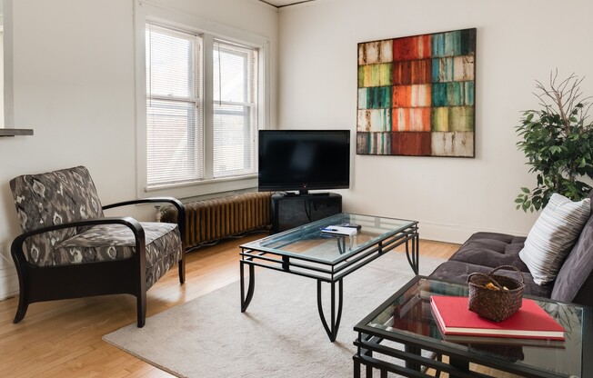 1 bed, 1 bath, $1,095, Unit 38