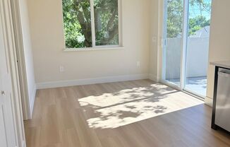 28THST/37THAVEDUPLEX