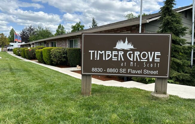 2 beds, 1 bath, 806 sqft, $1,469, Unit 6