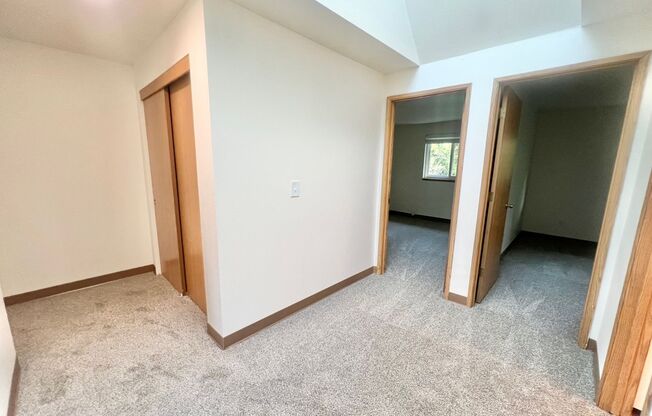 3 beds, 2.5 baths, 1,500 sqft, $1,866, Unit A-04