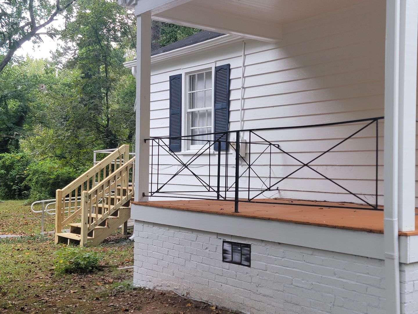 Affordable Living $1100 - Marta, AUC and Close to Downtown Atlanta