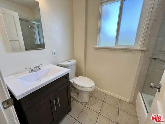 1 bed, 1 bath, $1,800, Unit 1/2