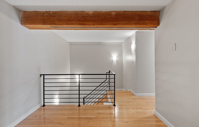 2 beds, 1.5 baths, 1,518 sqft, $2,400, Unit 619
