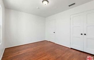 1 bed, 1 bath, $2,950