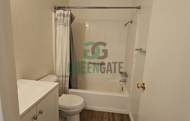 3 beds, 2.5 baths, $2,299