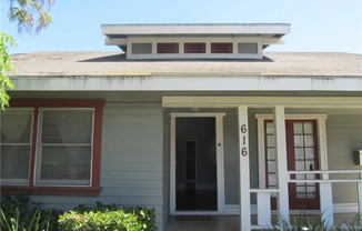 616 W. Chapman Avenue