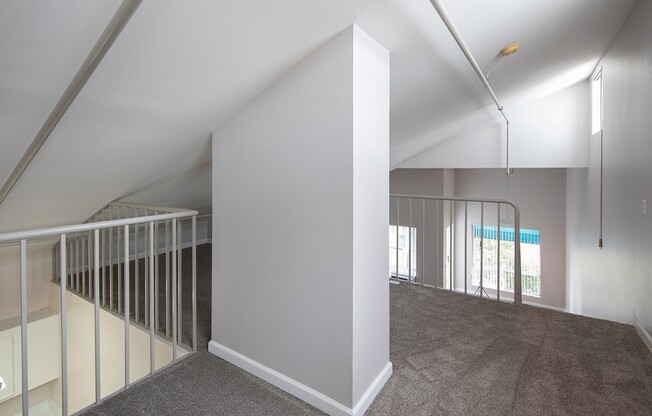 1 bed, 1 bath, 1,000 sqft, $2,375, Unit 434