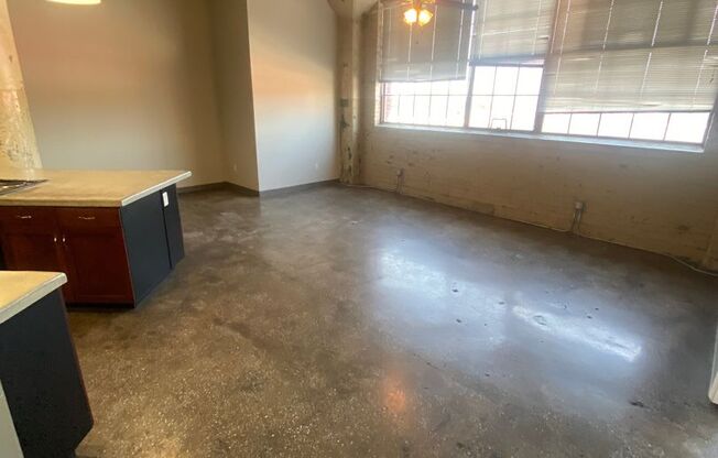 2 beds, 1 bath, 950 sqft, $898, Unit 311