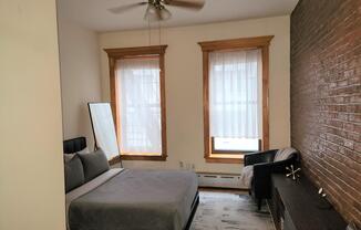 232 E 64 ST