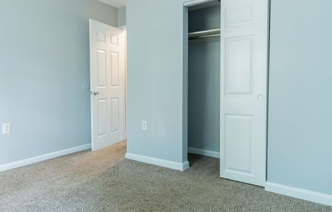 2 beds, 1 bath, 790 sqft, $950, Unit M3