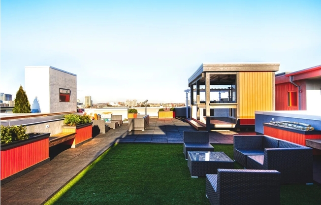 1 bed, 1 bath, 610 sqft, $3,400, Unit Unit 304