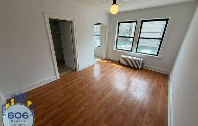 Sheri-Lunt Beachside Apts