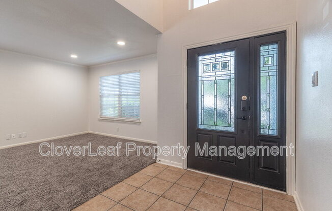 108 SNOWBERRY DR
