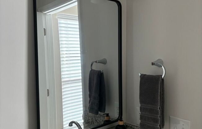 2 beds, 2 baths, 1,068 sqft, $1,733, Unit 1110LpD