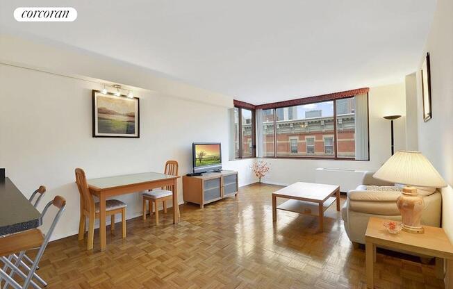 393 W 49 ST