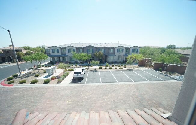 3 beds, 2.5 baths, $1,895, Unit Bldg #7