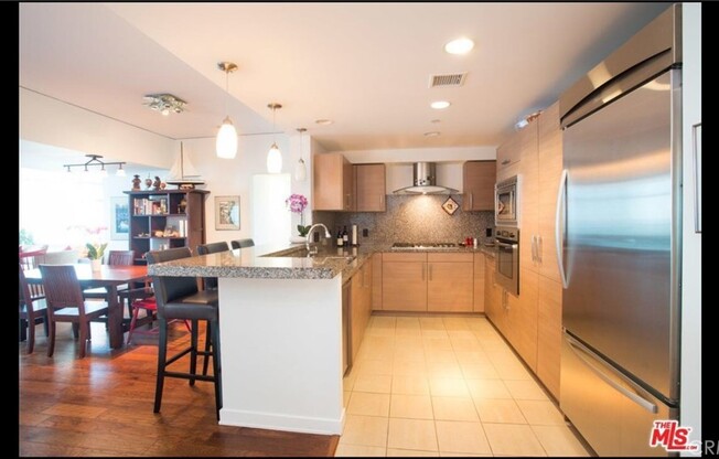 2 beds, 2 baths, 1,602 sqft, $7,200, Unit 1605