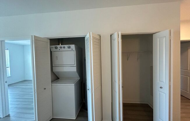 1 bed, 1 bath, 745 sqft, $2,225, Unit 322