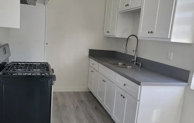 1 bed, 1 bath, 600 sqft, $1,850, Unit 4