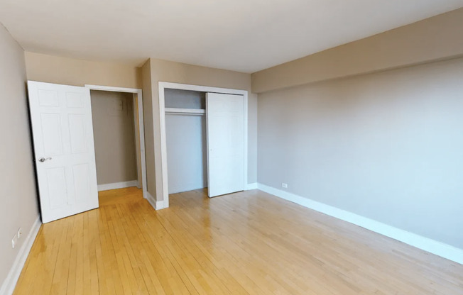 2 beds, 1 bath, 1,010 sqft, $8,295, Unit 35L