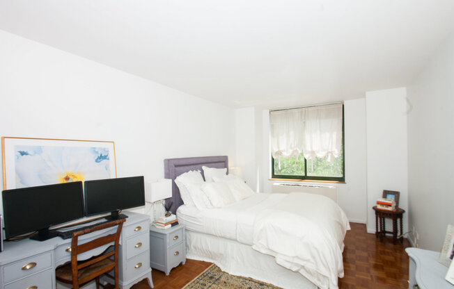 275 Greenwich st