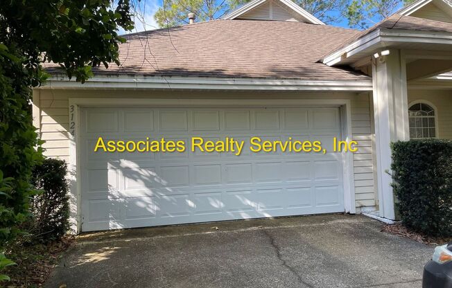 Carlton Court in Haile Plantation- MOVE IN READY!