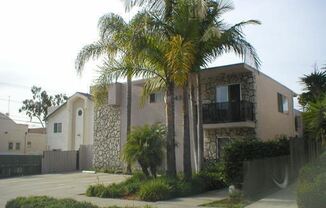 4338 ILLINOIS ST.