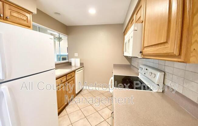 3057 WESTFOREST DR