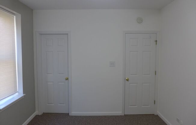 2 beds, 2 baths, 920 sqft, $2,095, Unit 906